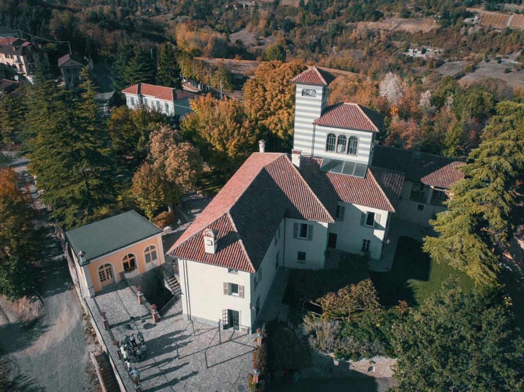 Castello Di Grillano Guest House オヴァーダ エクステリア 写真